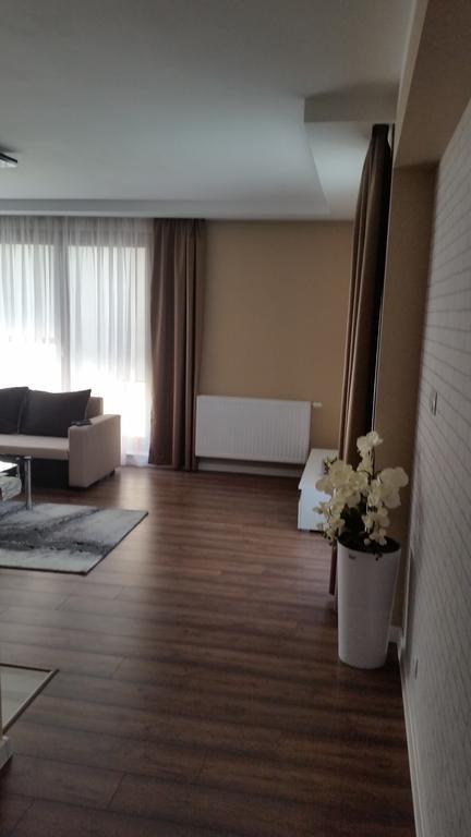 Apartament Wilga Park Kraków Eksteriør billede